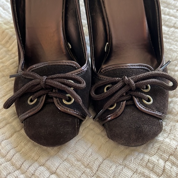 🌹Mossimo Suede Leather Chocolate Brown Heels NWOT - Picture 3 of 7